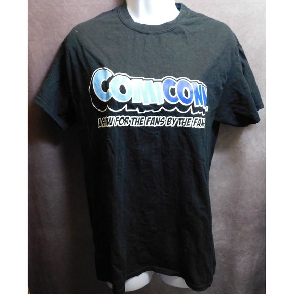 Comic Con Shirt - Picture 1 of 5